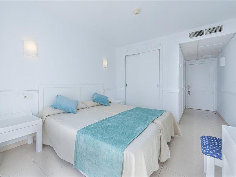 Hotel Brisa Marina (Adults Only) С'Іллот Екстер'єр фото