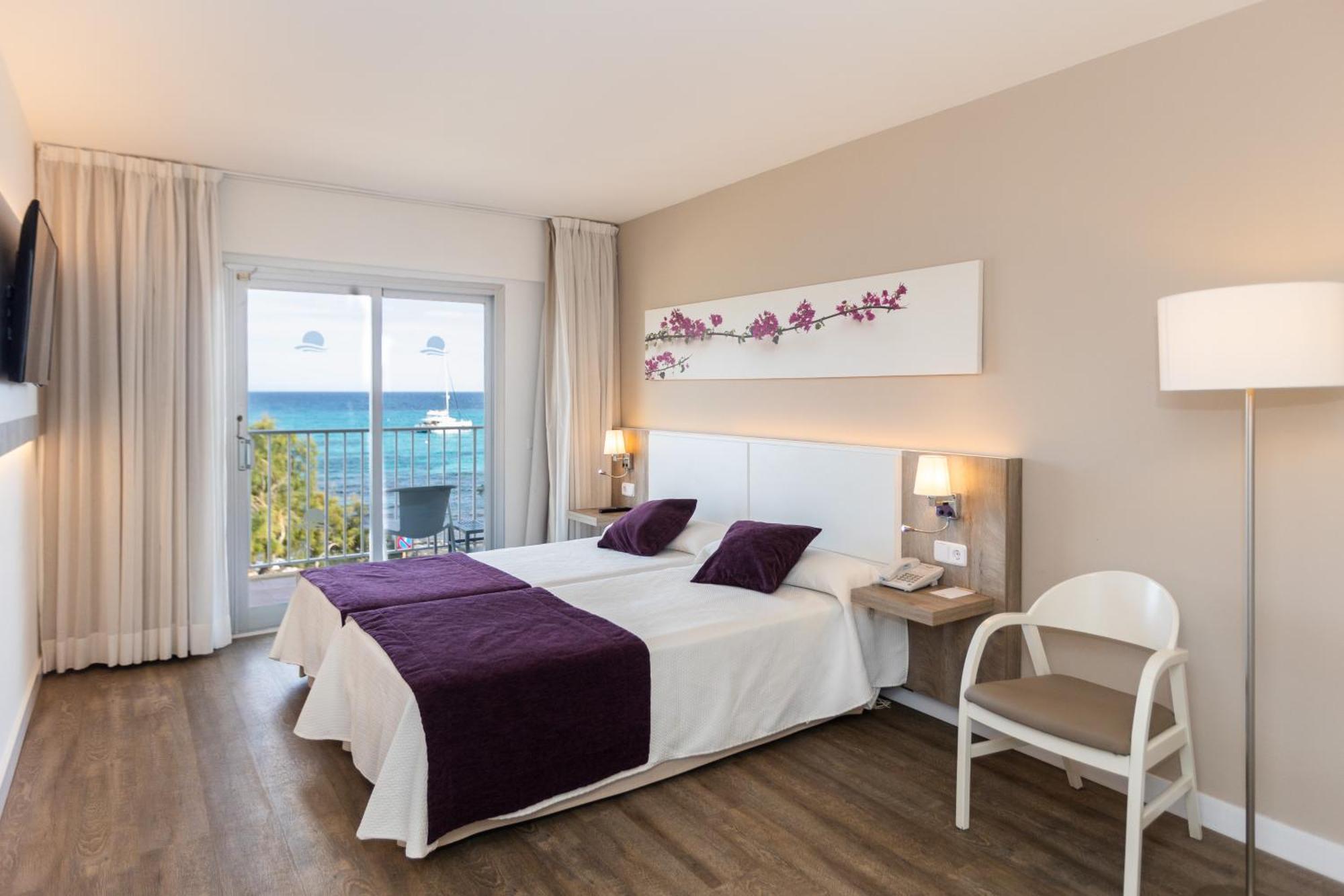 Hotel Brisa Marina (Adults Only) С'Іллот Екстер'єр фото